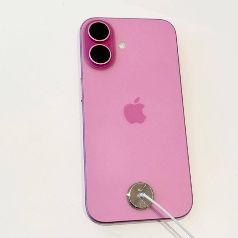 iPhone 16粉紅色實機照片